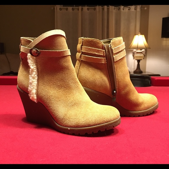 Booties - Picture 3 of 3